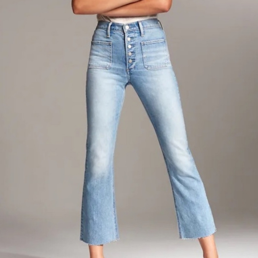 Aritzia Denim Forum The Bailey High Rise Crop Flare Jeans